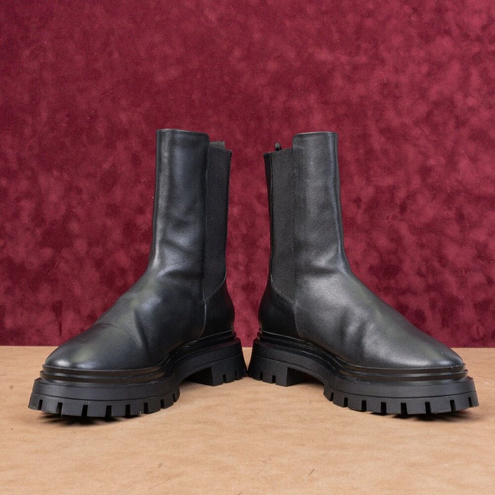 Stuart Weitzman Women Bedford Black Leather Platform Chelsea Ankle Boots sz 9 - Picture 2 of 9